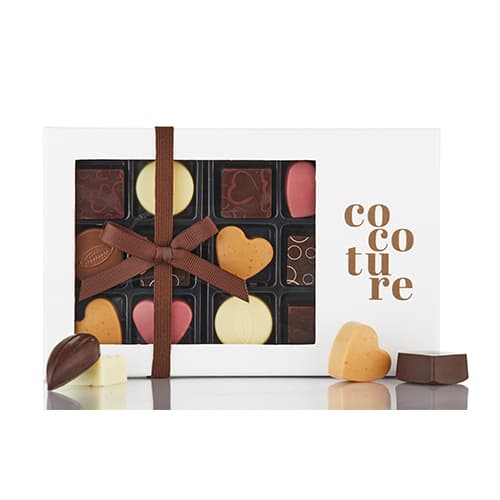 Chokoladeæske med 14 stk. fyldte chokolader fra Cocoture i hvid æske - 126g