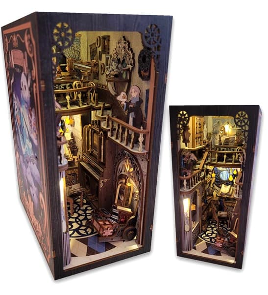 Booknook: Nebula Common Room (Heksens Arbejdsværelse)